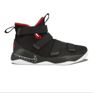 lebron 16 boys grade school